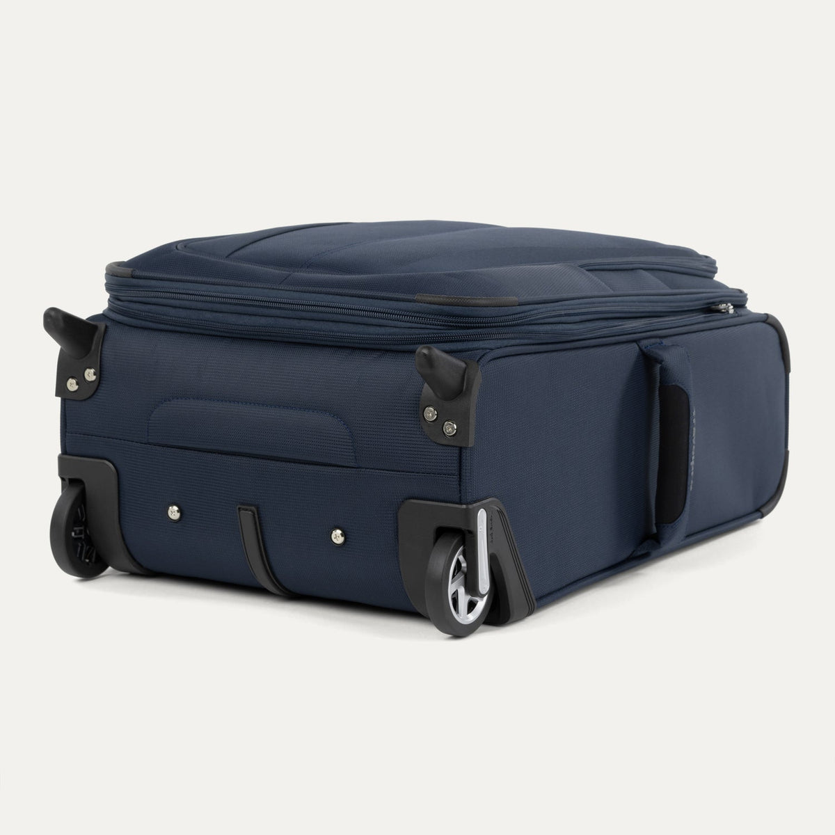 Travelpro Maxlite 5 Carry-On Rollaboard Luggage
