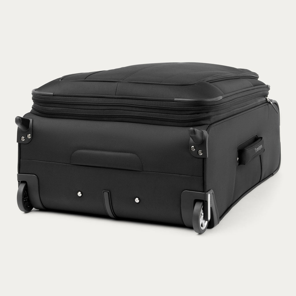 Travelpro Maxlite 5 Medium Check-In Rollaboard Luggage