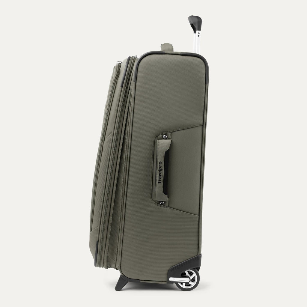 Travelpro Maxlite 5 Medium Check-In Rollaboard Luggage