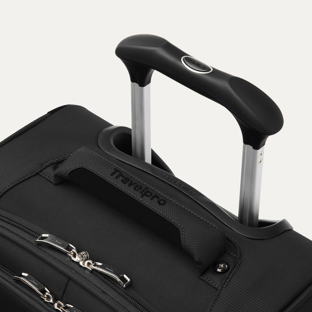 Travelpro Maxlite 5 Carry-On / Medium Check-In Luggage Set
