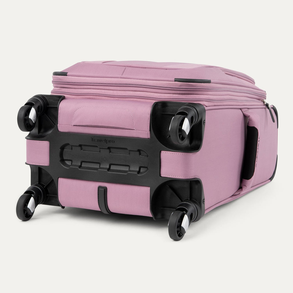 Travelpro Maxlite 5 Carry-On / Medium Check-In Luggage Set