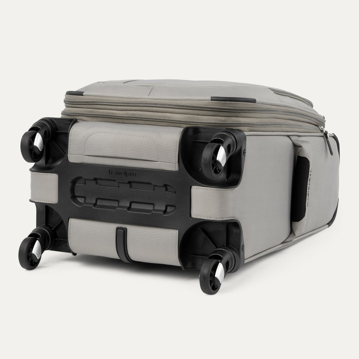 Travelpro Maxlite 5 Carry-On / Medium Check-In Luggage Set