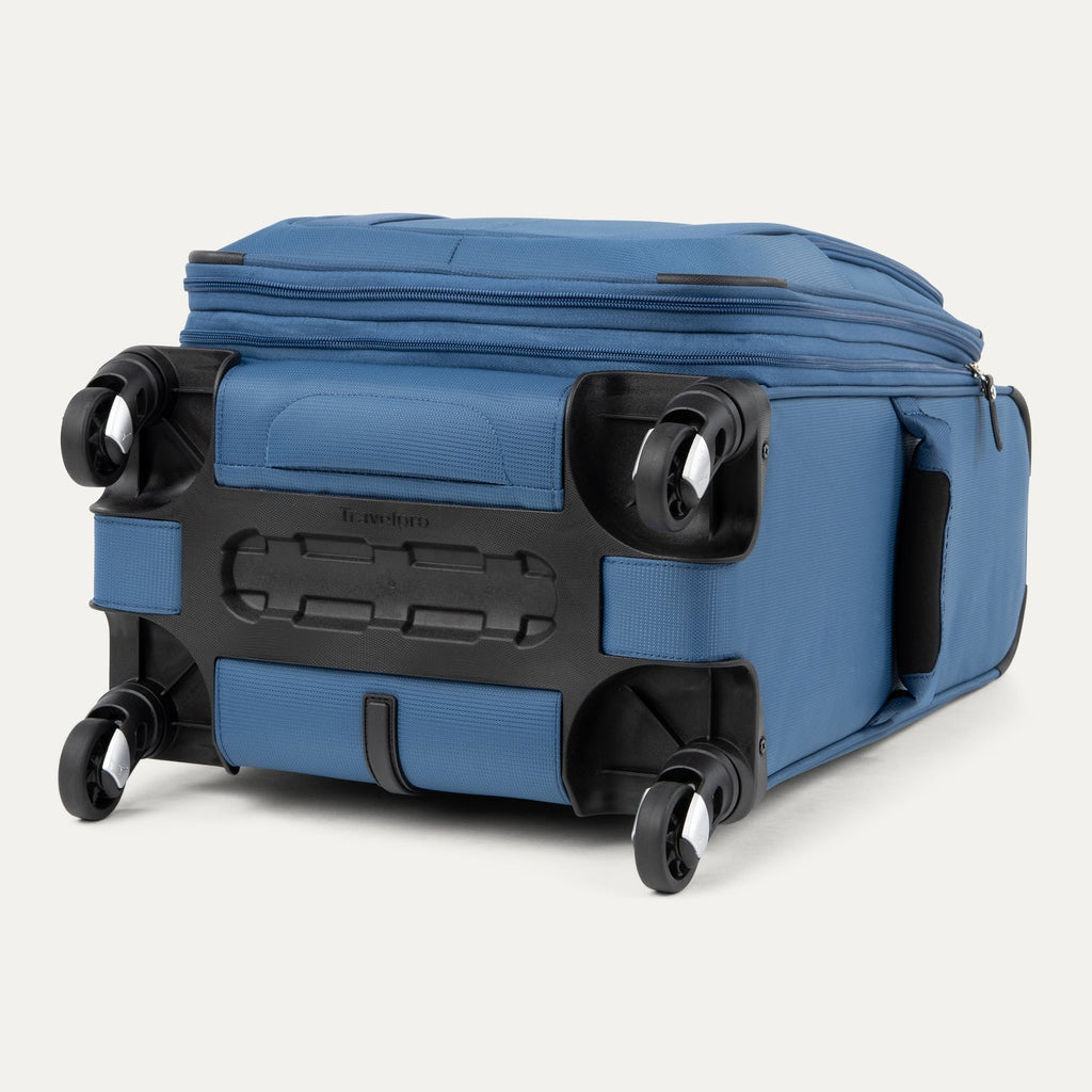 Travelpro Maxlite 5 Carry-On / Medium Check-In Luggage Set