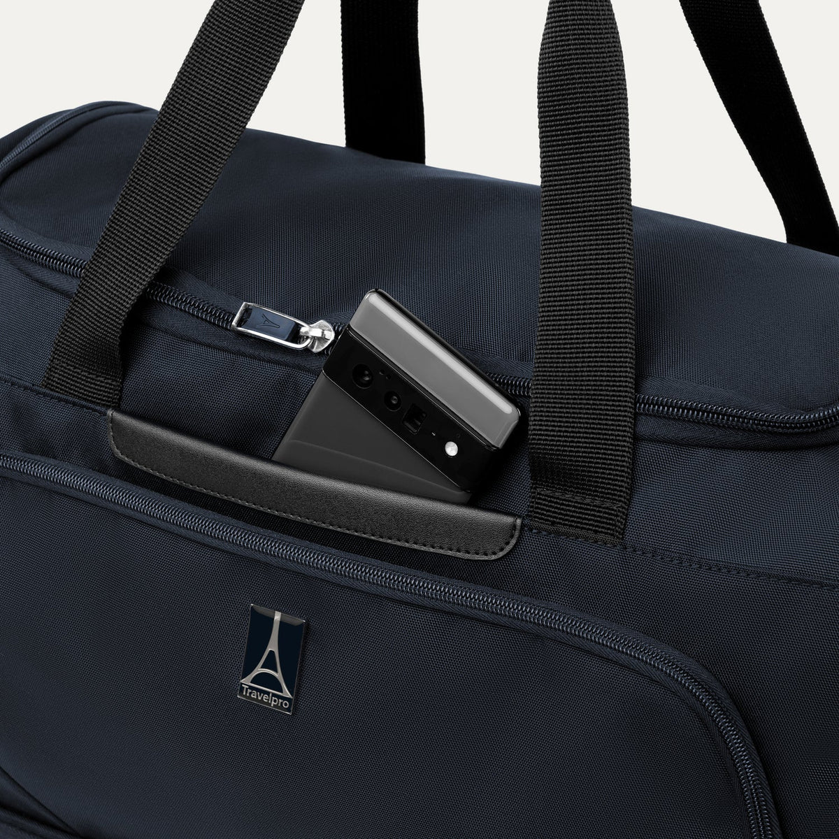 Travelpro Maxlite 5 Drop-Bottom Weekender
