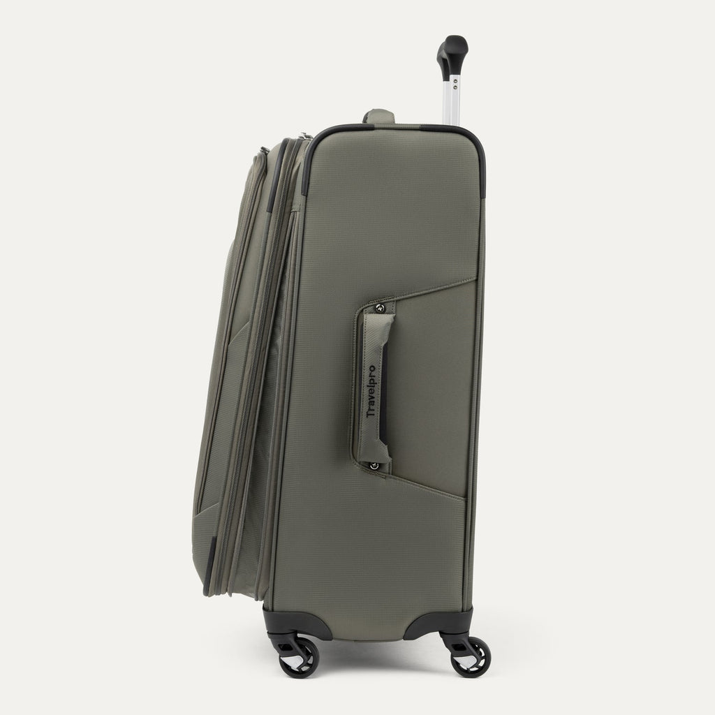 Travelpro Maxlite 5 Medium Check-In Spinner Luggage