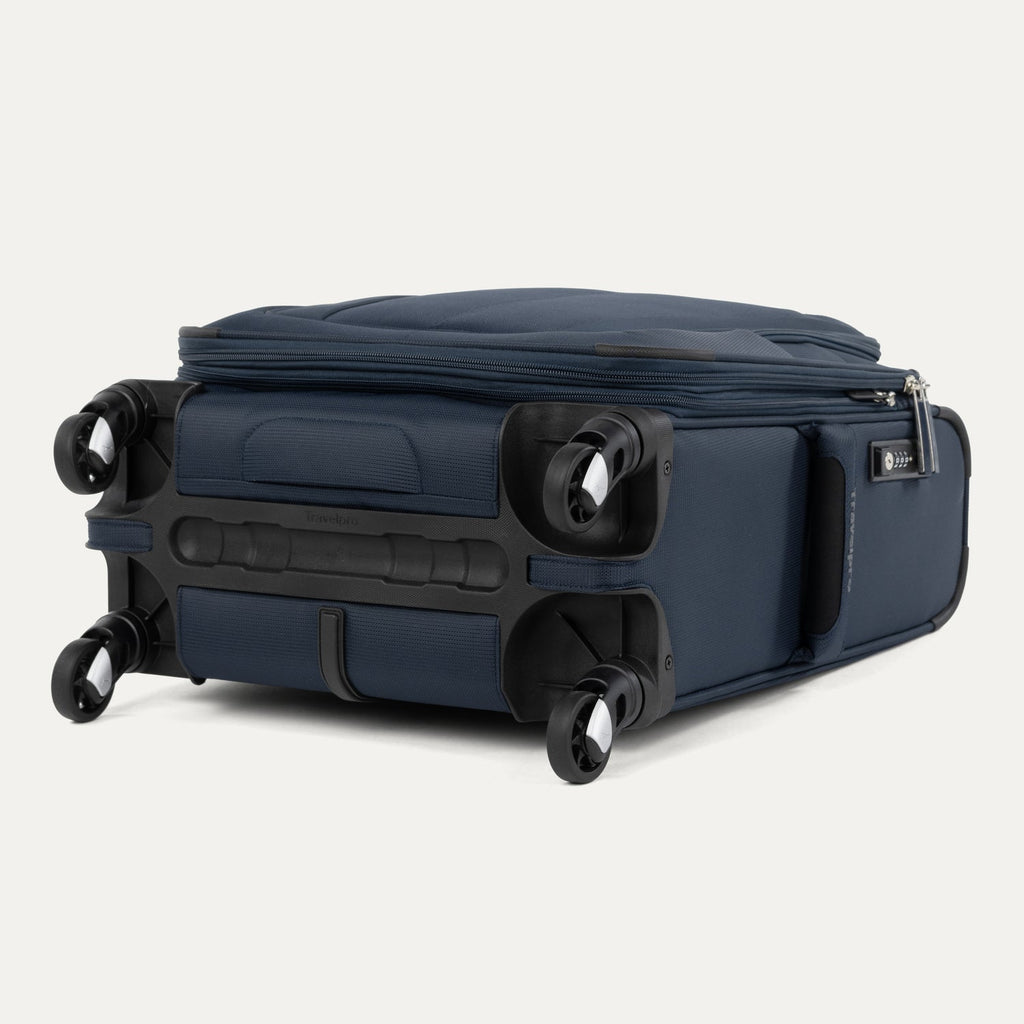 Travelpro Maxlite 5 International Carry-On Spinner Luggage