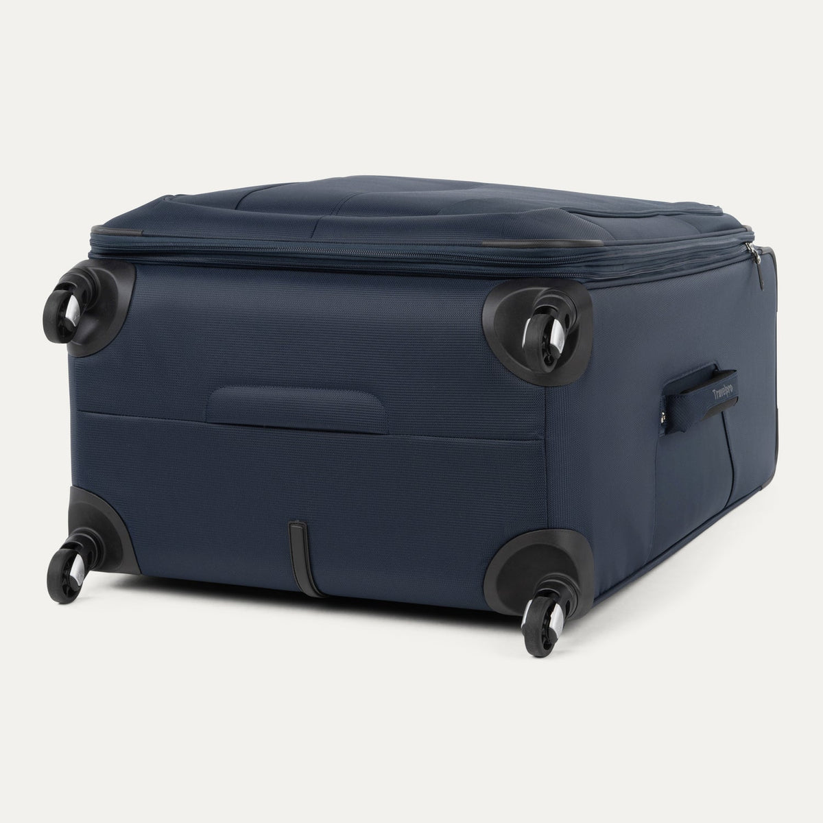 Travelpro Maxlite 5 Large Check-In Spinner Luggage
