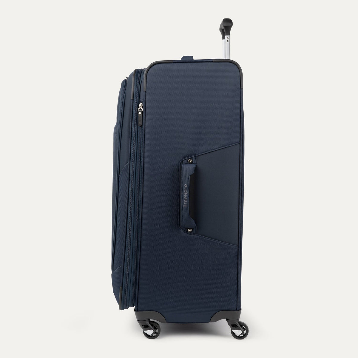Travelpro Maxlite 5 Large Check-In Spinner Luggage