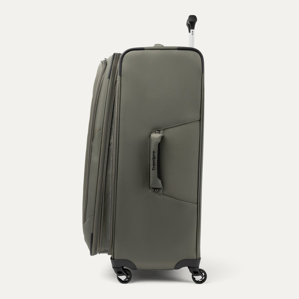 Travelpro Maxlite 5 Large Check-In Spinner Luggage