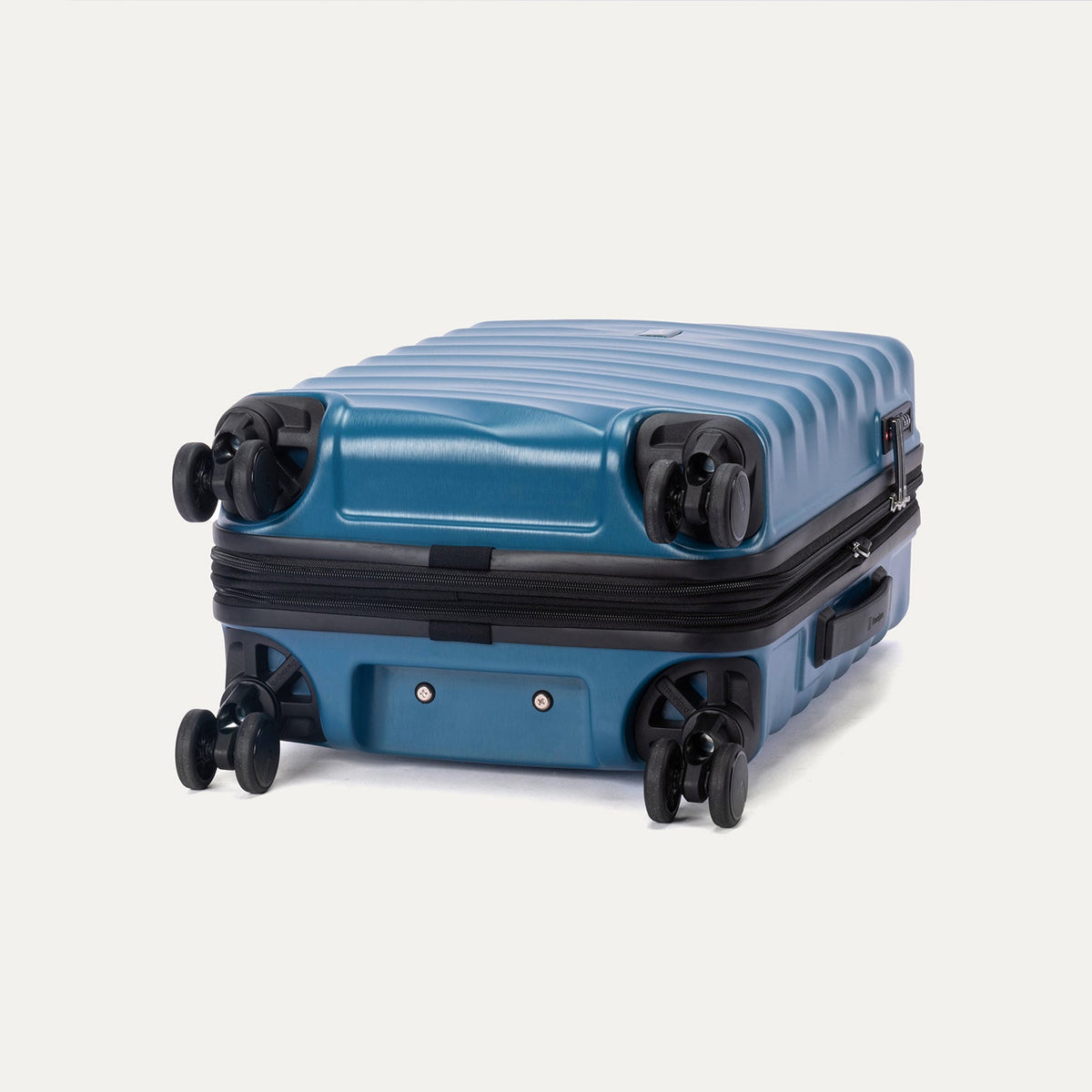 Travelpro Maxlite Air V2 Carry-On Hardside Spinner Luggage