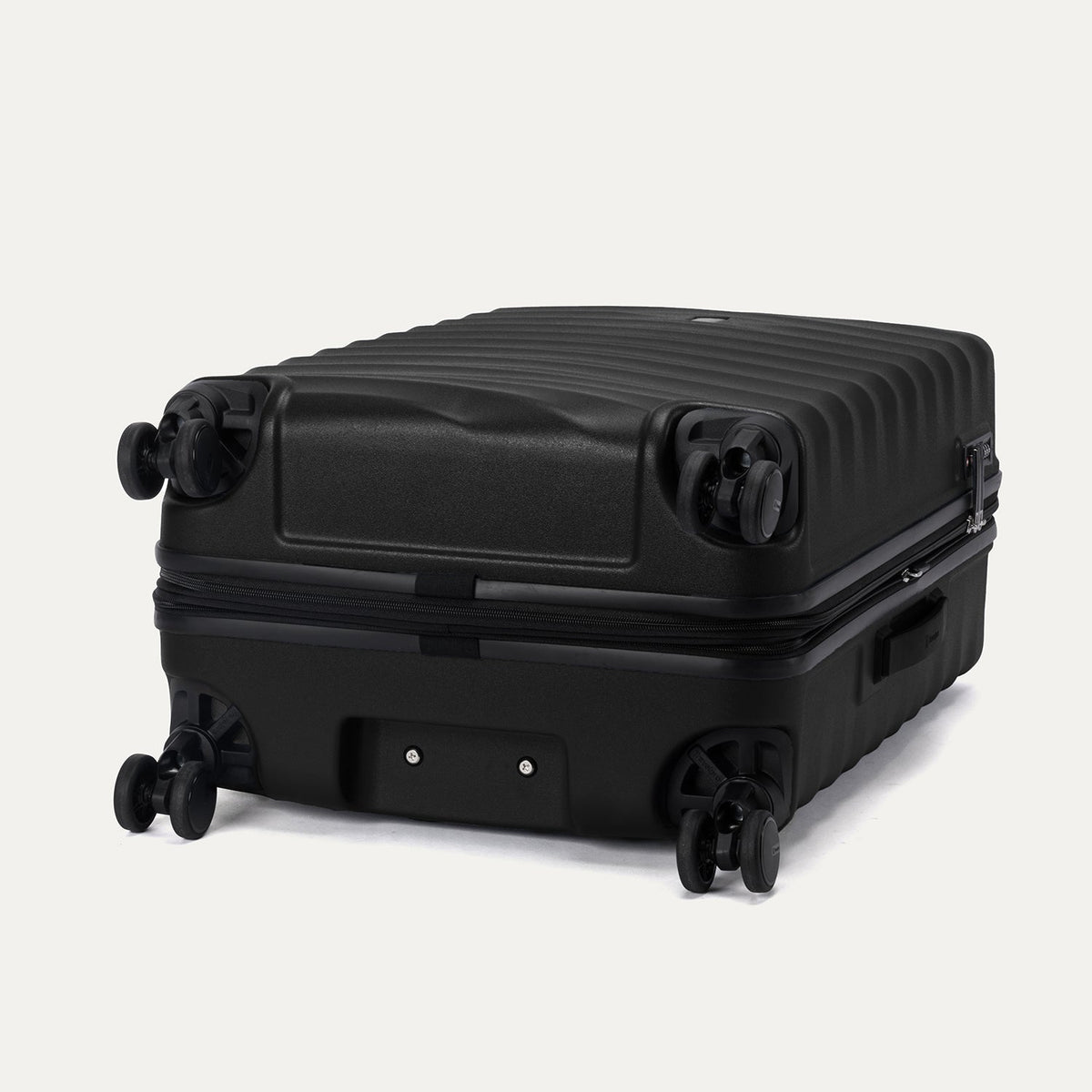 Travelpro Maxlite Air V2 Medium Check-In Hardside Spinner Luggage