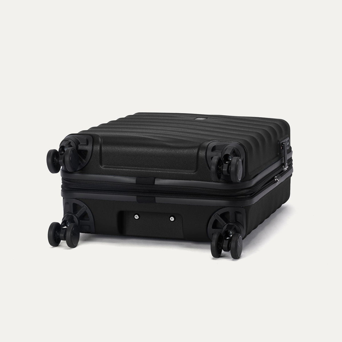 Travelpro Maxlite Air V2 International Carry-On Hardside Spinner Luggage