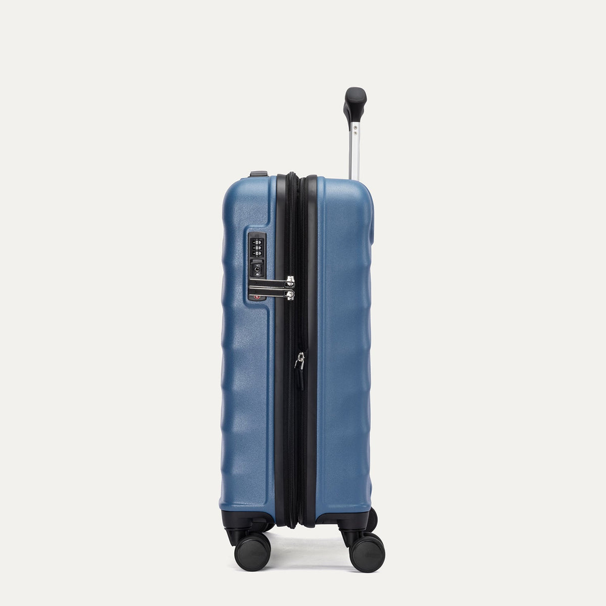Travelpro Maxlite Air V2 International Carry-On Hardside Spinner Luggage