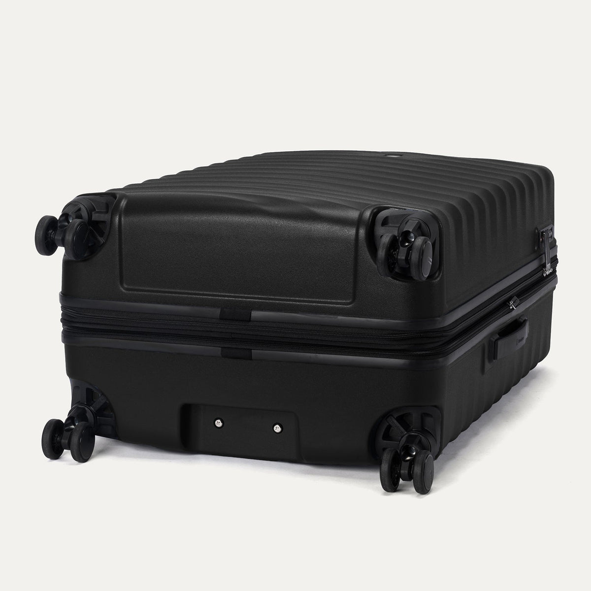 Travelpro Maxlite Air V2 Large Check-In Hardside Spinner Luggage