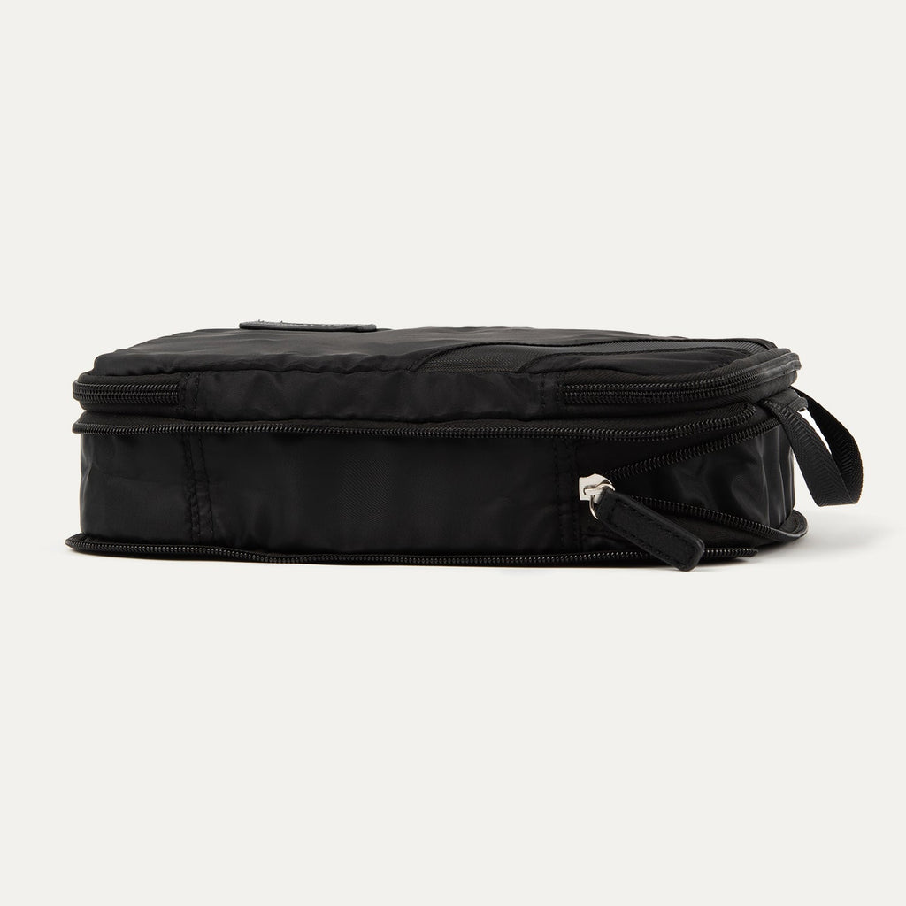 Travelpro Essentials Medium Expandable / Compressible Packing Cube