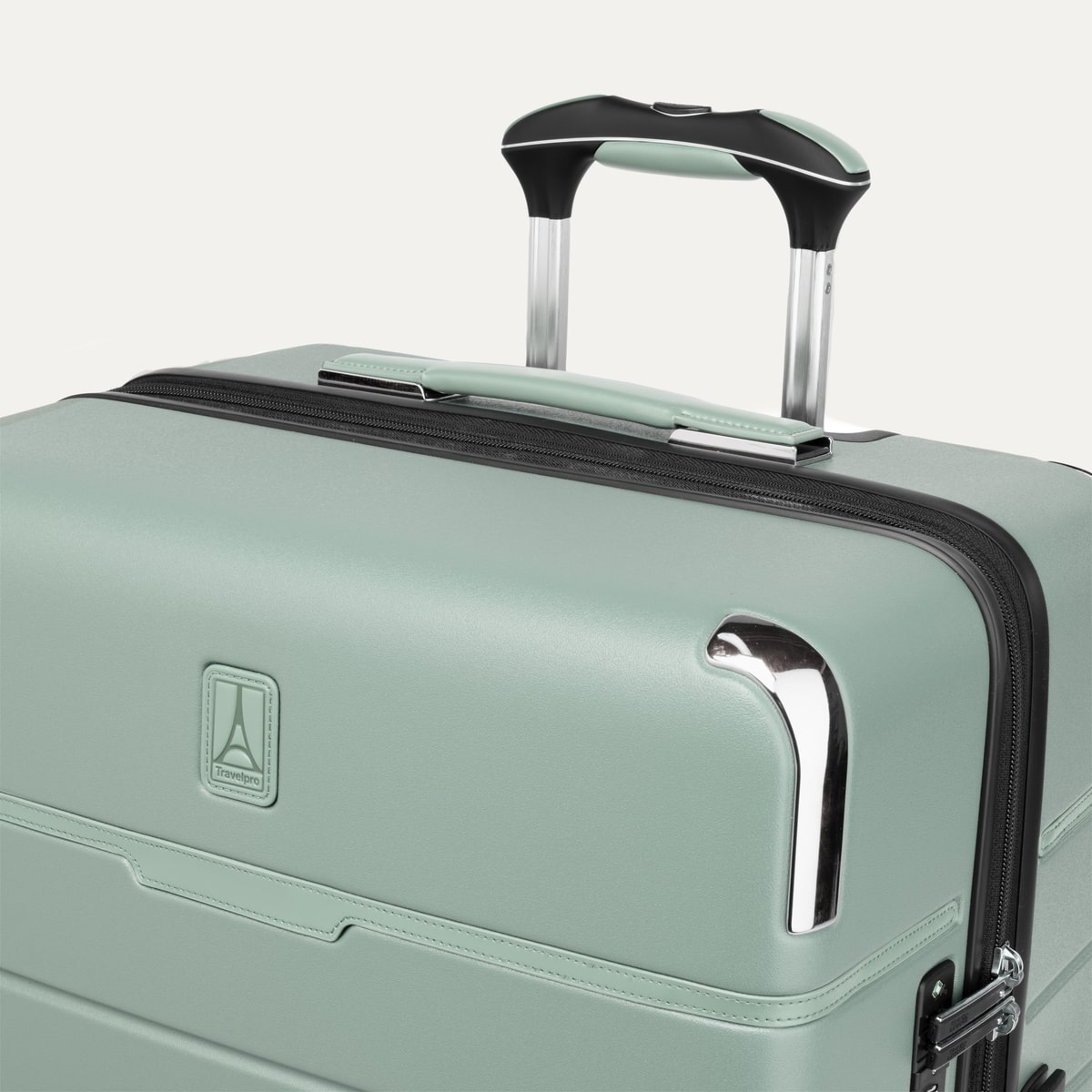 Travelpro x Travel + Leisure Medium Check-In Spinner Luggage