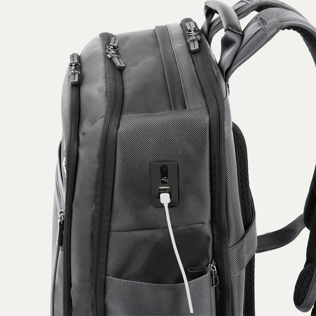 Travelpro Crew Executive Choice 3 Large Travel Backpack