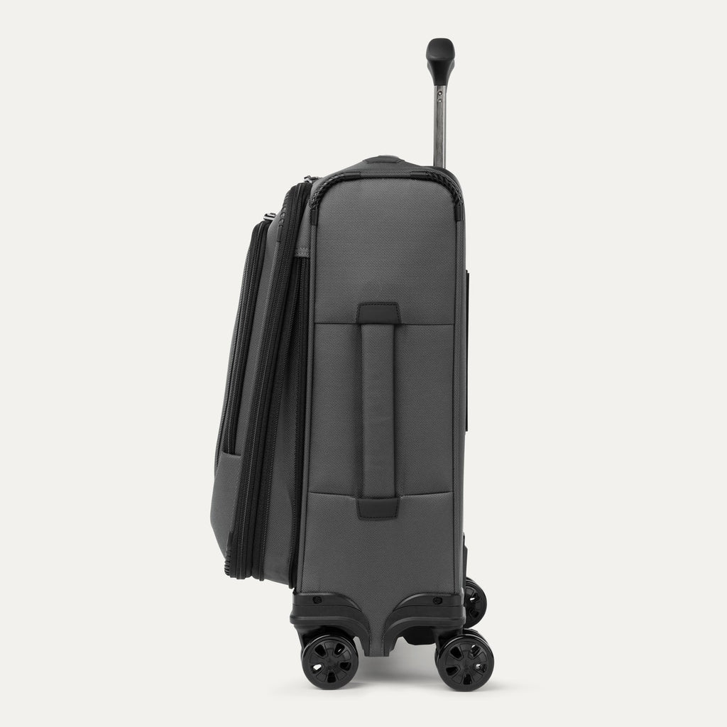 Travelpro Crew Classic Compact Carry-On / Large Check-In Luggage Set