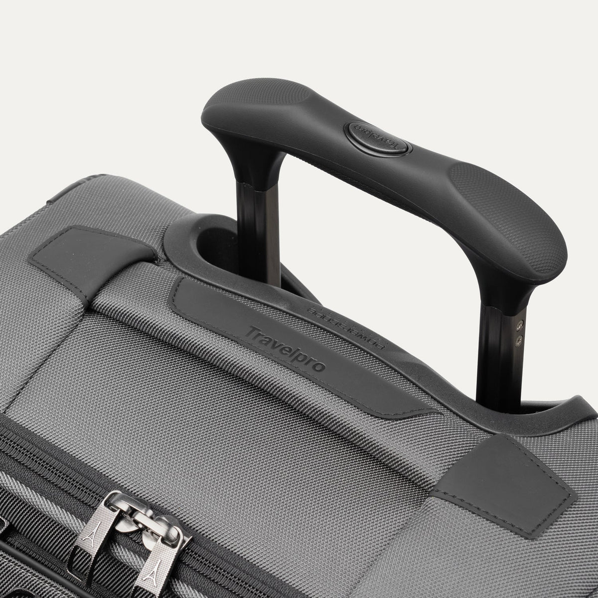 Travelpro Crew Classic Compact Carry-On / Large Check-In Luggage Set