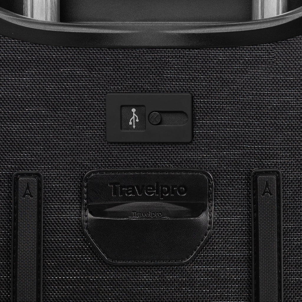 Travelpro Platinum Elite Carry-On / Medium Check-In Luggage Set