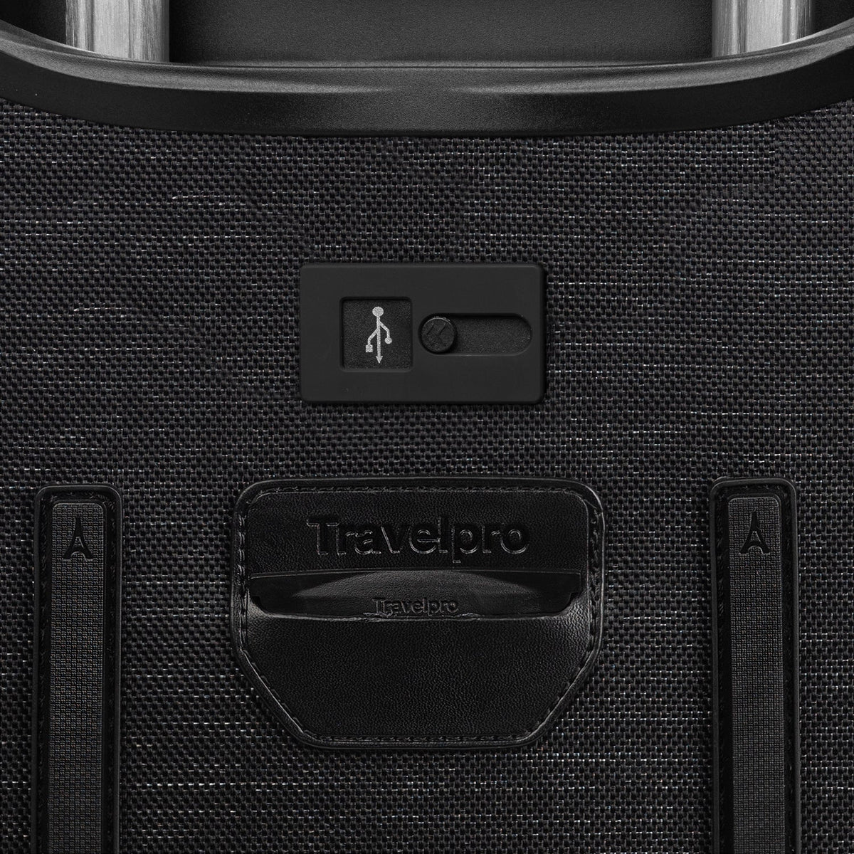 Travelpro Platinum Elite Carry-On / Medium Check-In Luggage Set