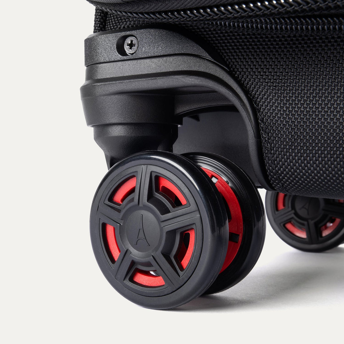 Travelpro Platinum Elite Carry-On Spinner Luggage