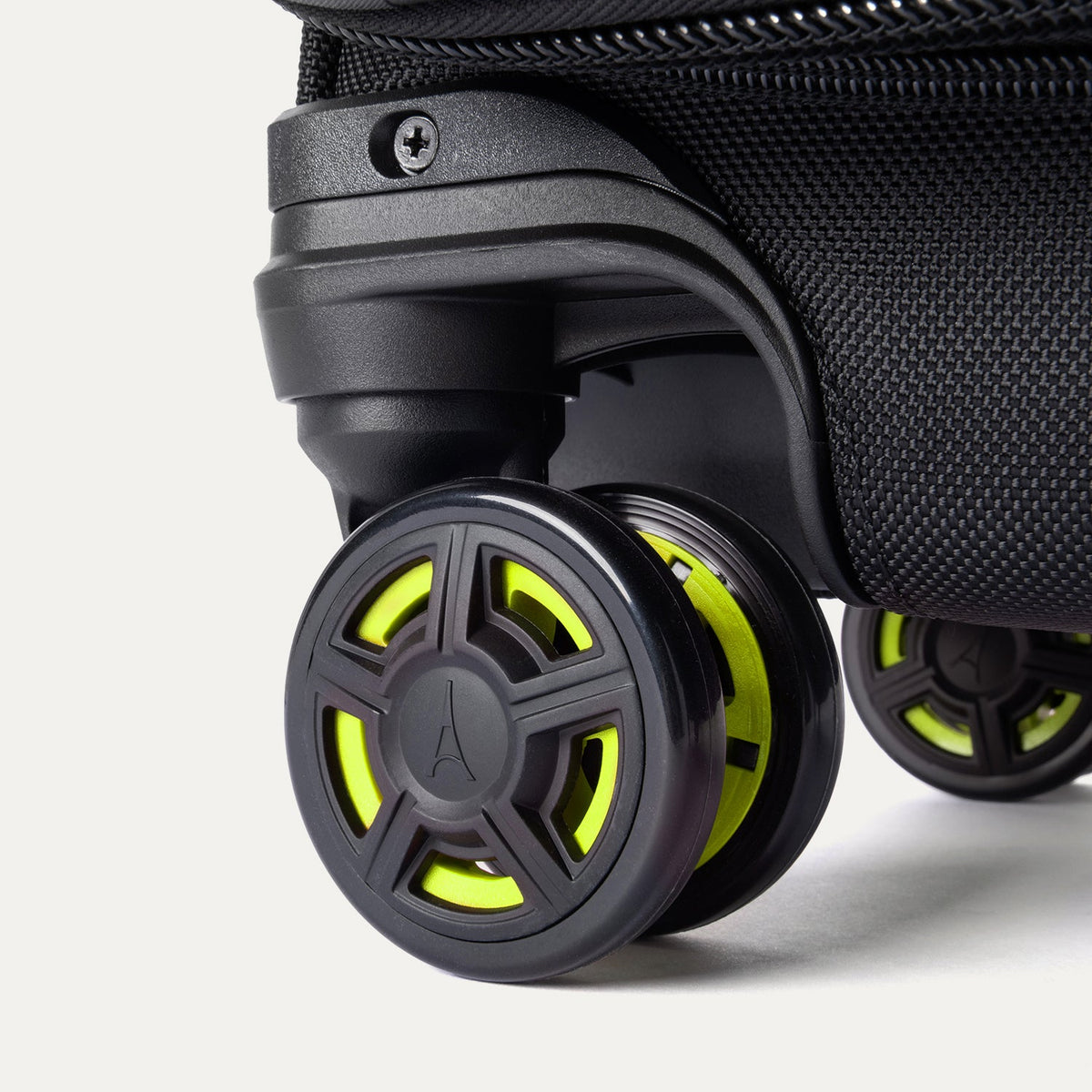 Travelpro Platinum Elite Carry-On Spinner Luggage