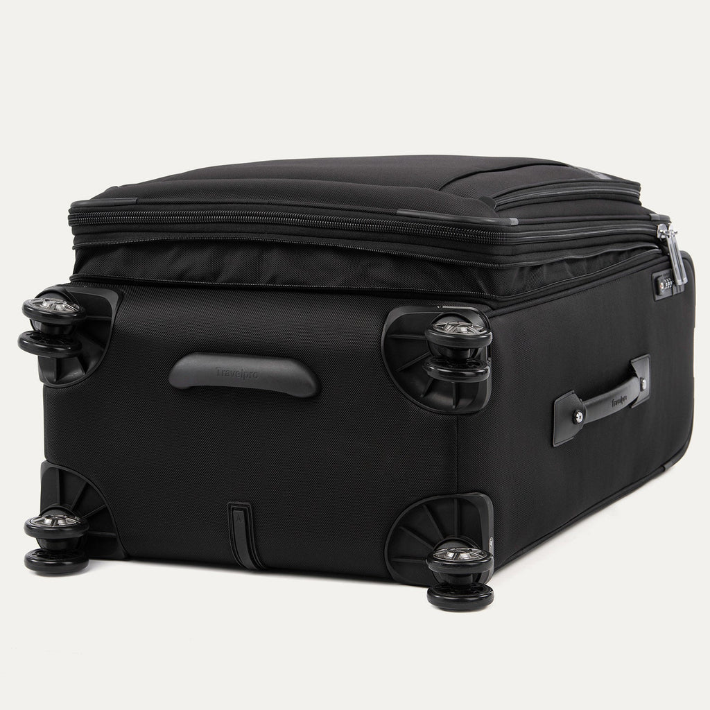 Travelpro Platinum Elite Medium Check-In Spinner Luggage