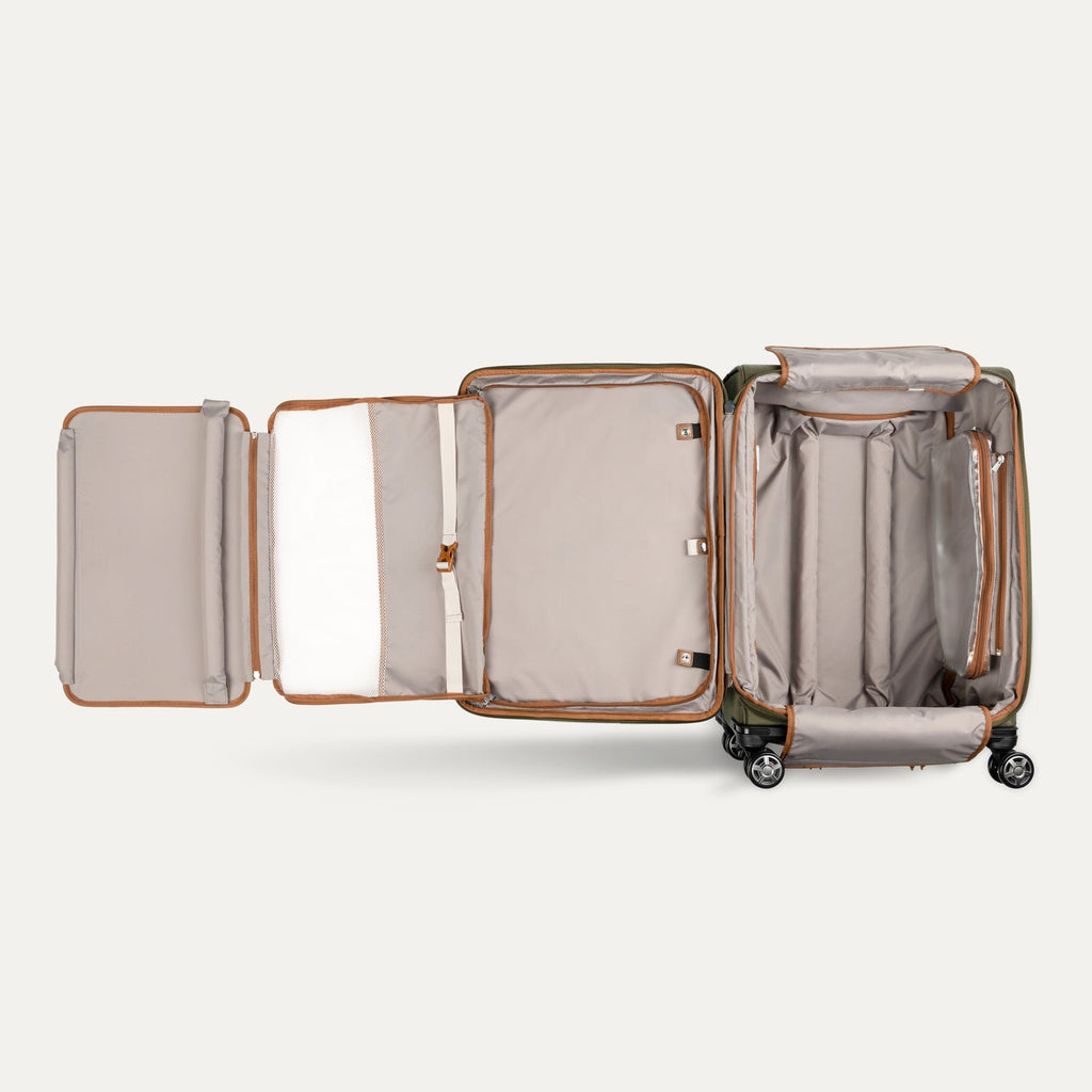 Travelpro Platinum Elite Medium Check-In Spinner Luggage