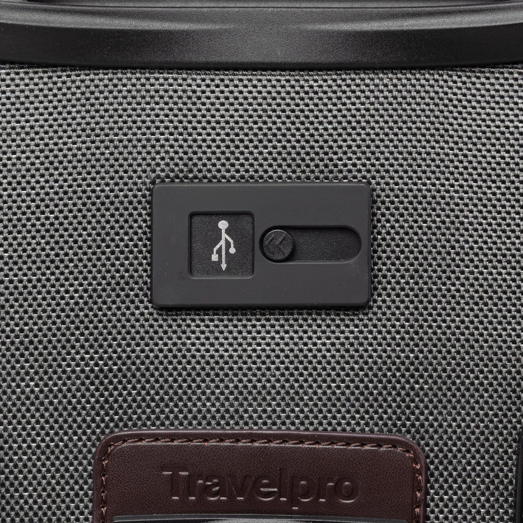 Travelpro Platinum Elite International Carry-On Spinner Luggage