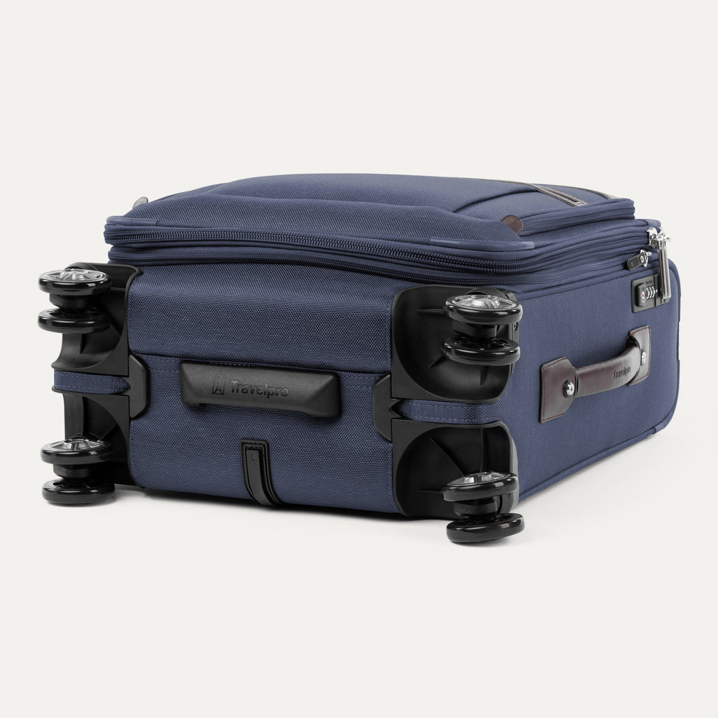 Travelpro Platinum Elite International Carry-On Spinner Luggage