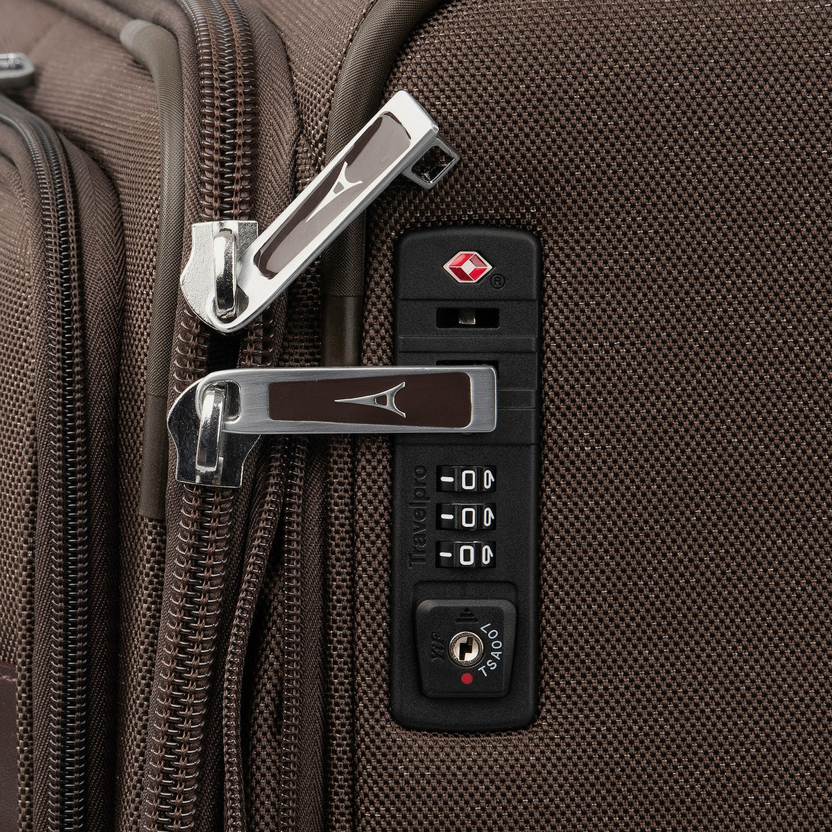 Travelpro Platinum Elite Large Check-In Spinner Luggage