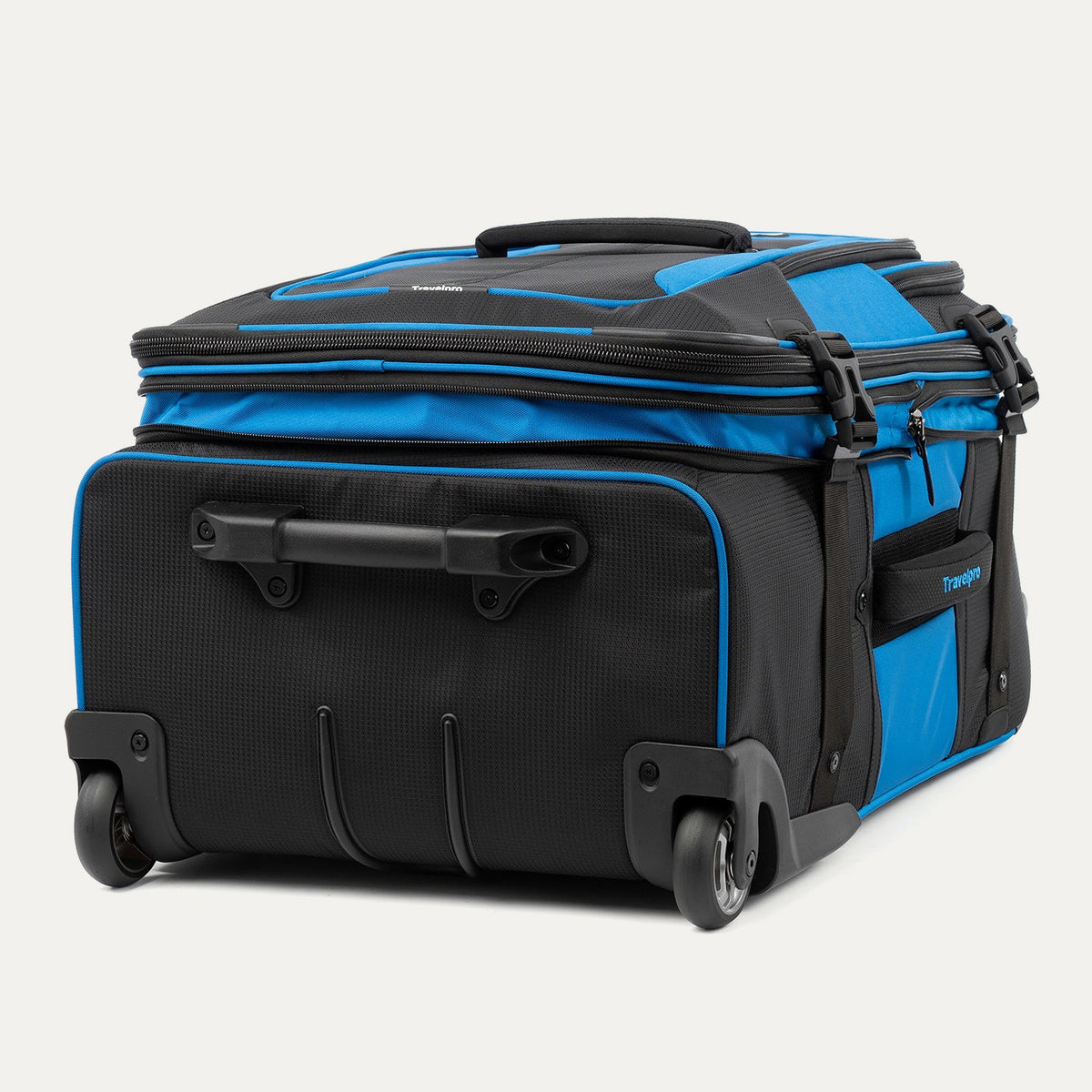 Travelpro Bold Medium Check-In Rollaboard Luggage