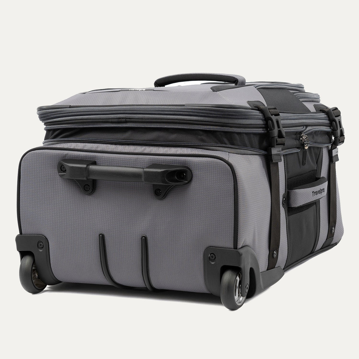 Travelpro Bold Medium Check-In Rollaboard Luggage