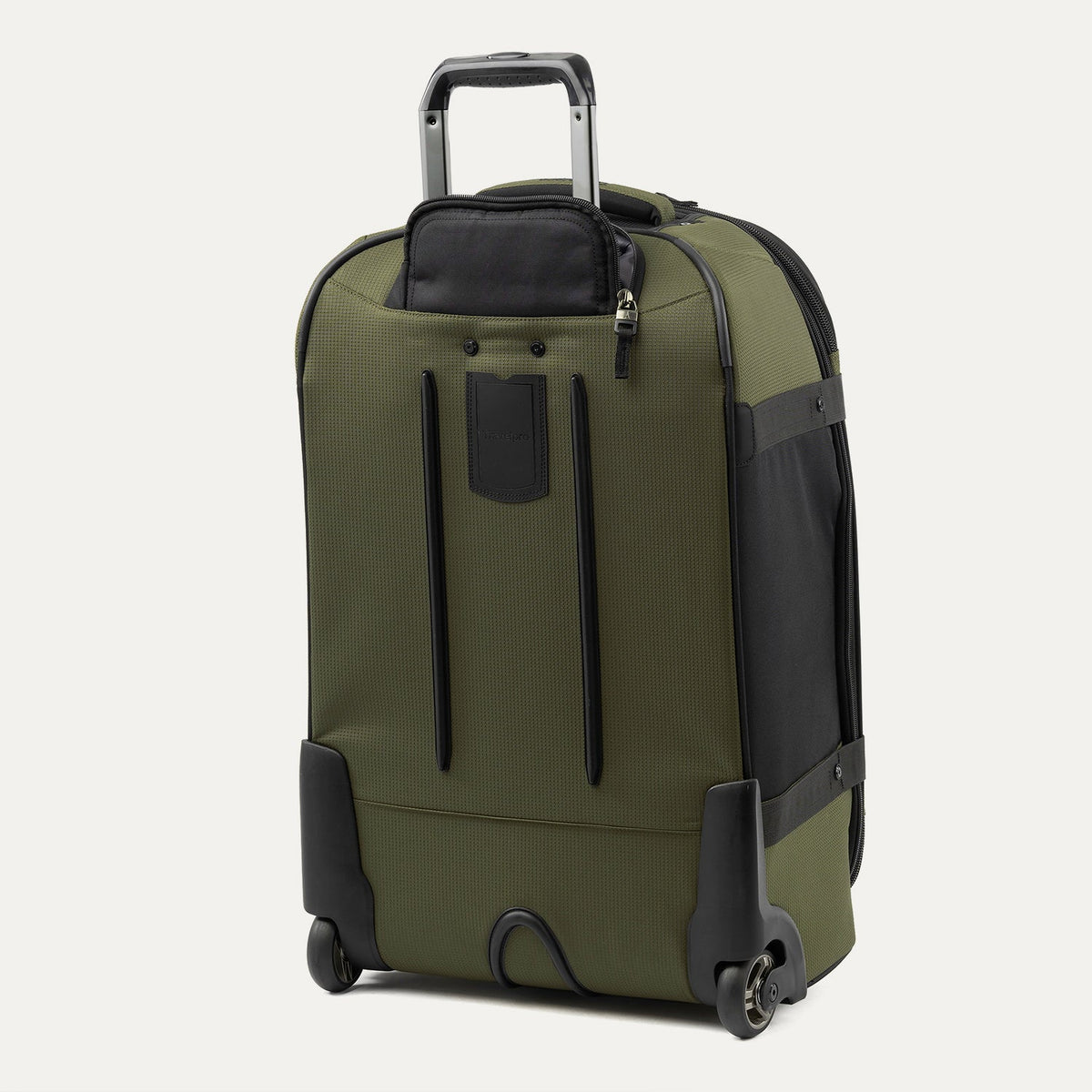 Travelpro Bold Medium Check-In Rollaboard Luggage