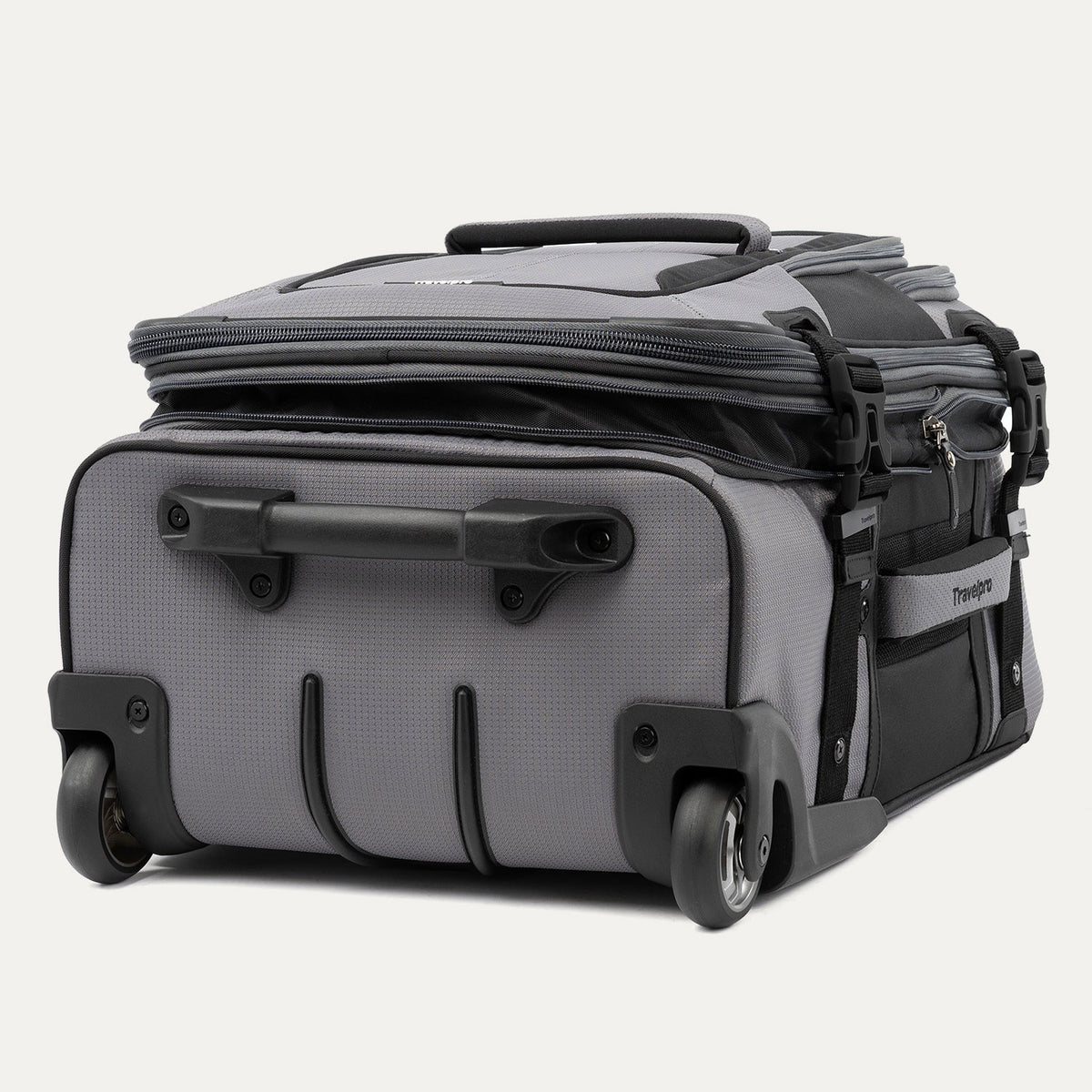 Travelpro Bold 22-Inch / 28-Inch Rollaboard Luggage Set