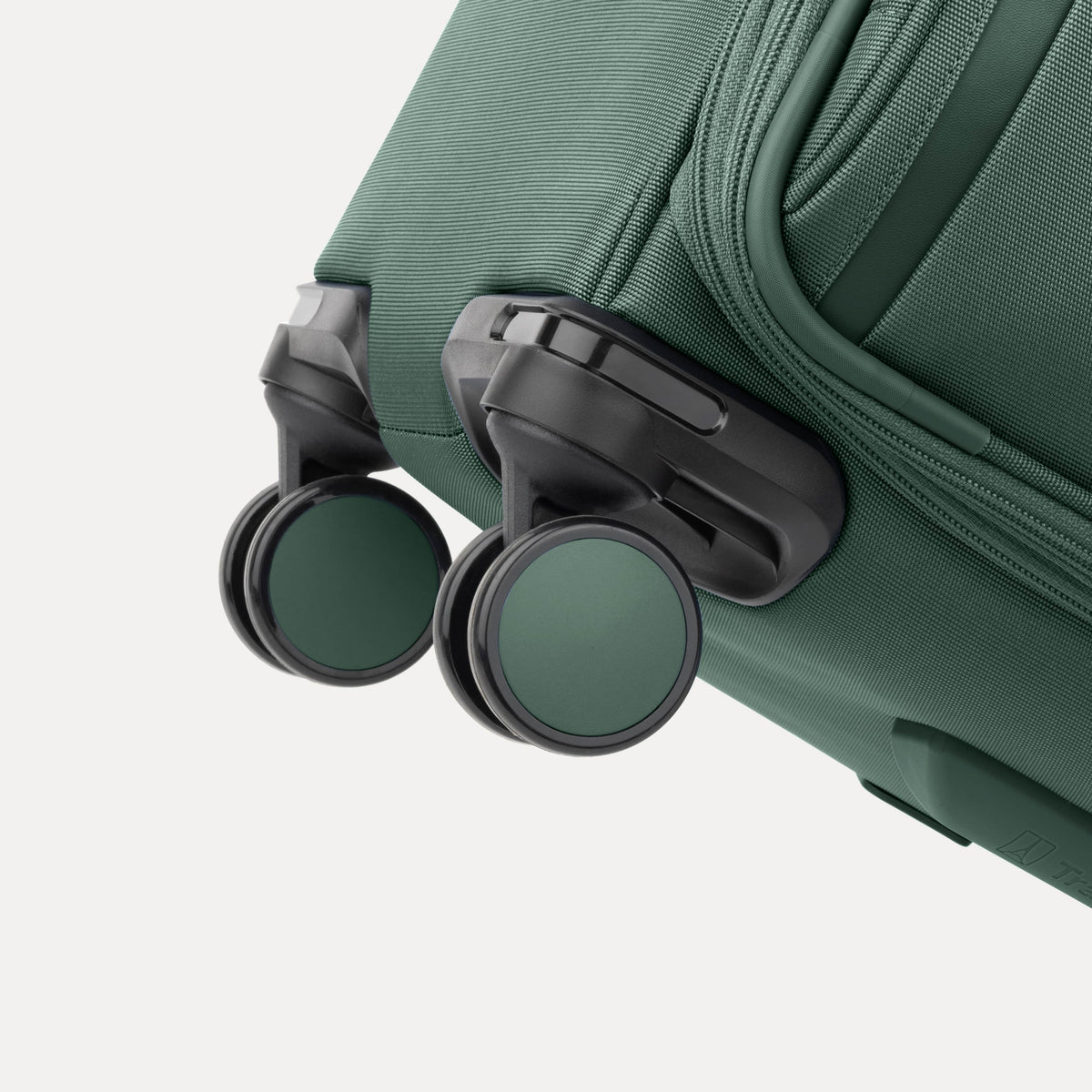 Travelpro VersaPack+ Medium Check-In Spinner Luggage