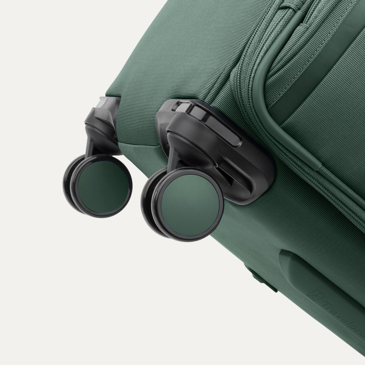 Travelpro VersaPack+ Large Check-In Spinner Luggage