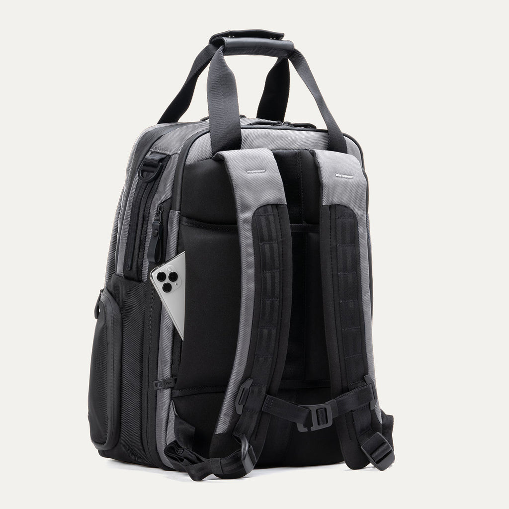 Travelpro Altitude Medium Expandable Laptop Backpack 25-30L - Final Sale