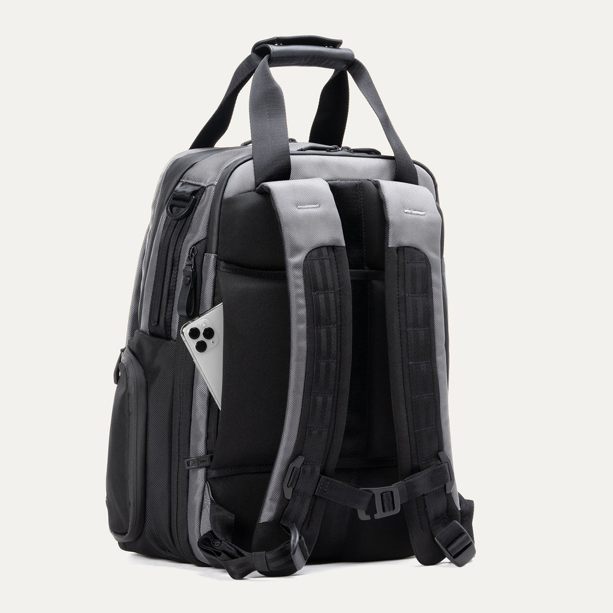 Travelpro Altitude Medium Expandable Laptop Backpack 25-30L - Final Sale