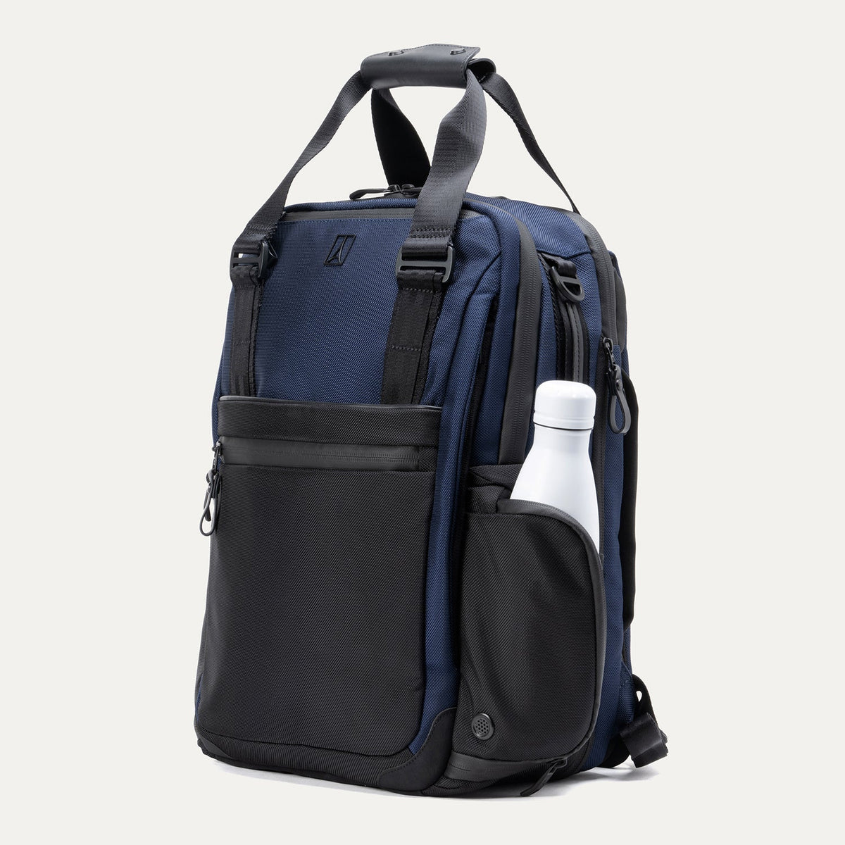 Travelpro Altitude Medium Expandable Laptop Backpack 25-30L - Final Sale
