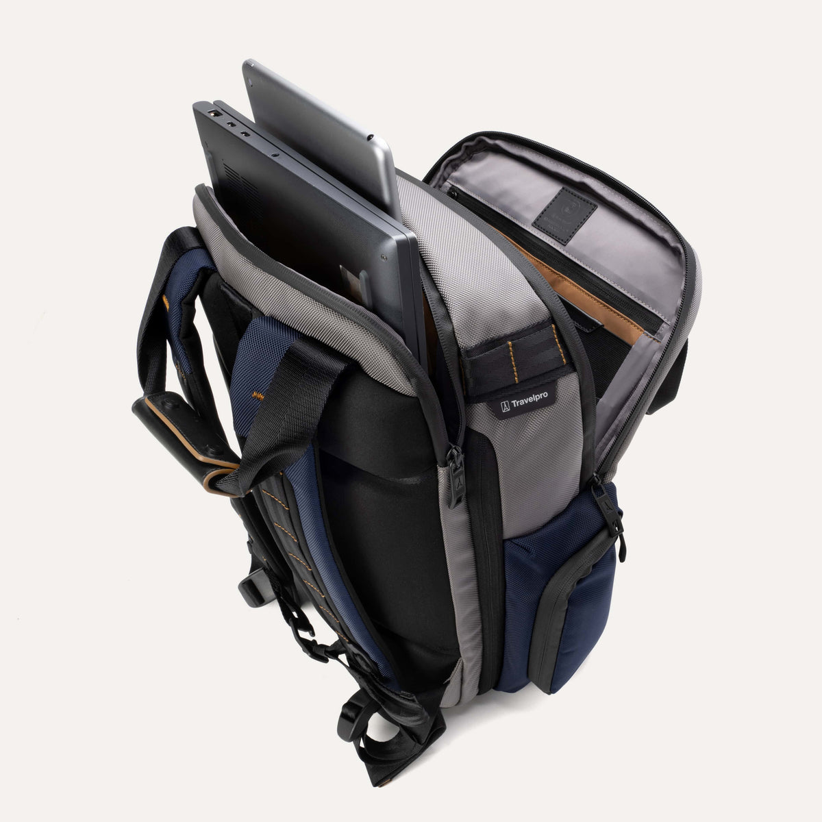 Travelpro Altitude Medium Expandable Laptop Backpack 25-30L - Final Sale