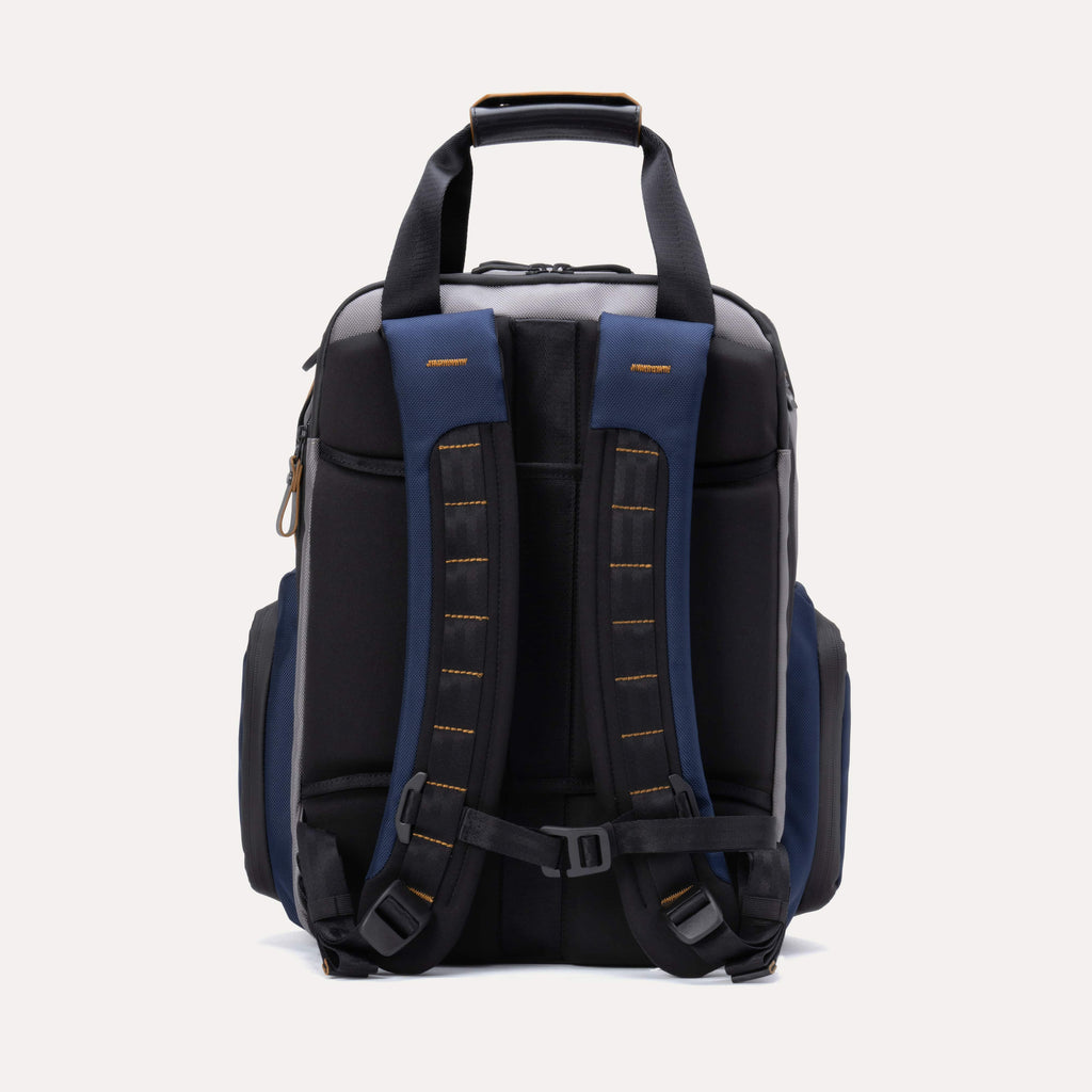 Travelpro Altitude Medium Expandable Laptop Backpack 25-30L - Final Sale