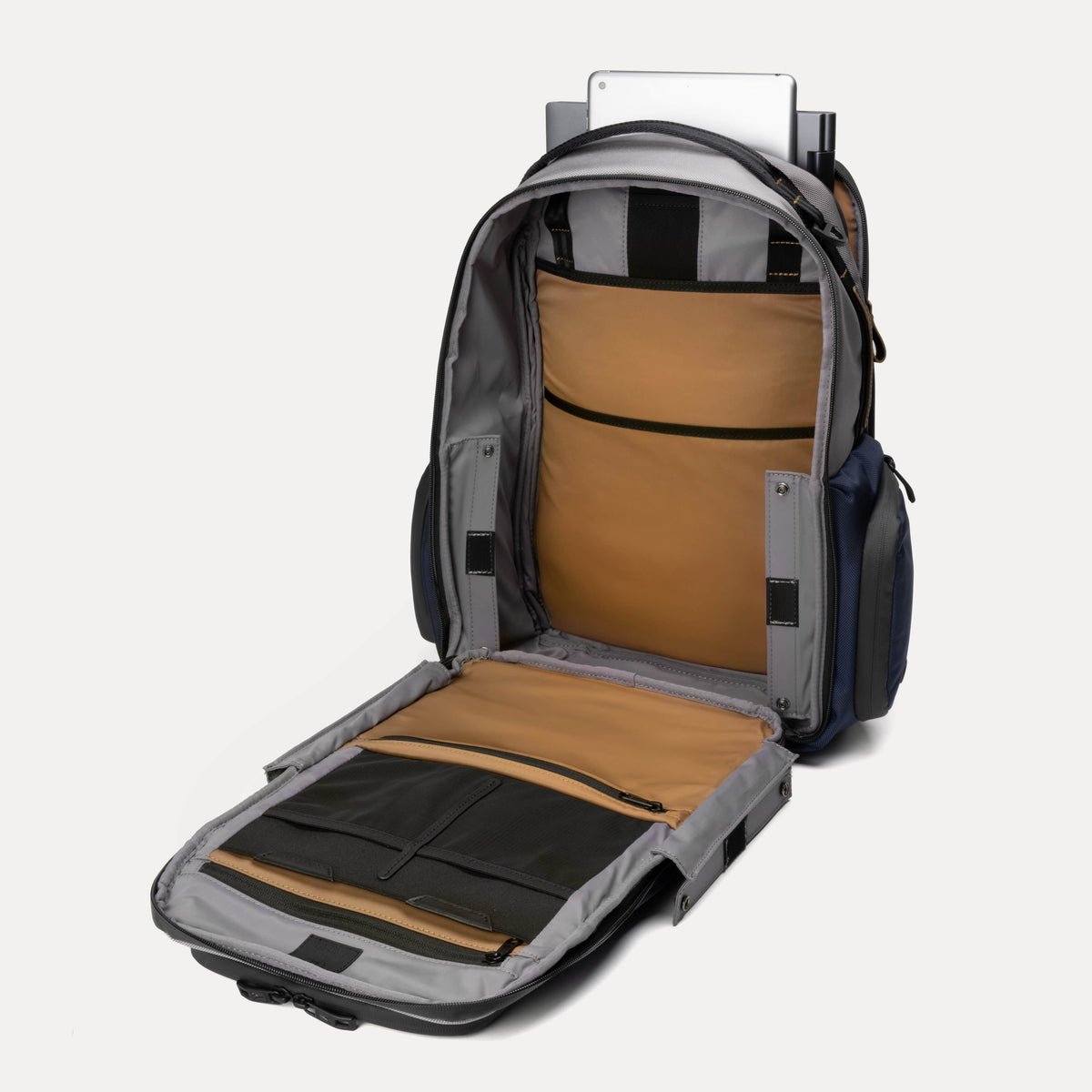 Travelpro Altitude Large Expandable Laptop Backpack 30-36L