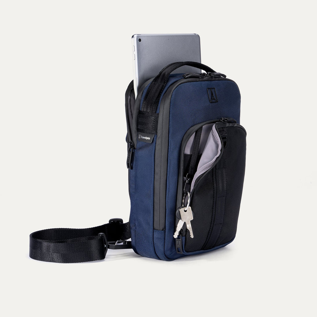Travelpro Altitude Crossbody 6L
