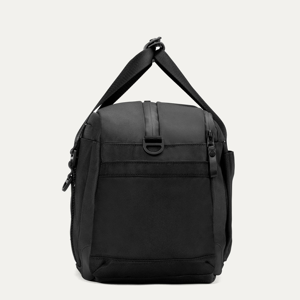 Travelpro Altitude Day-to-Day Duffel