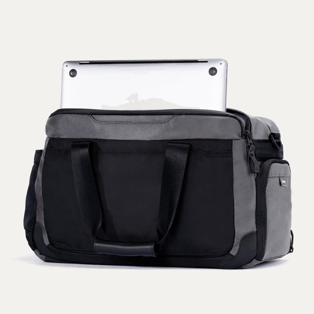 Travelpro Altitude Day-to-Day Duffel - Stellar Grey