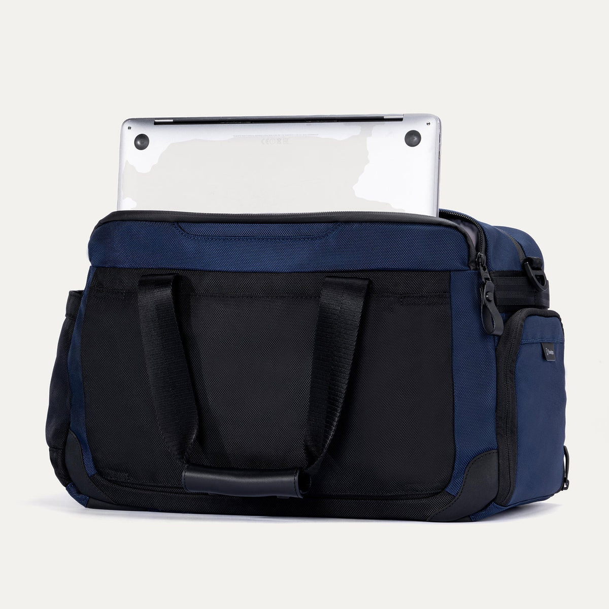Travelpro Altitude Day-to-Day Duffel - Stellar Grey