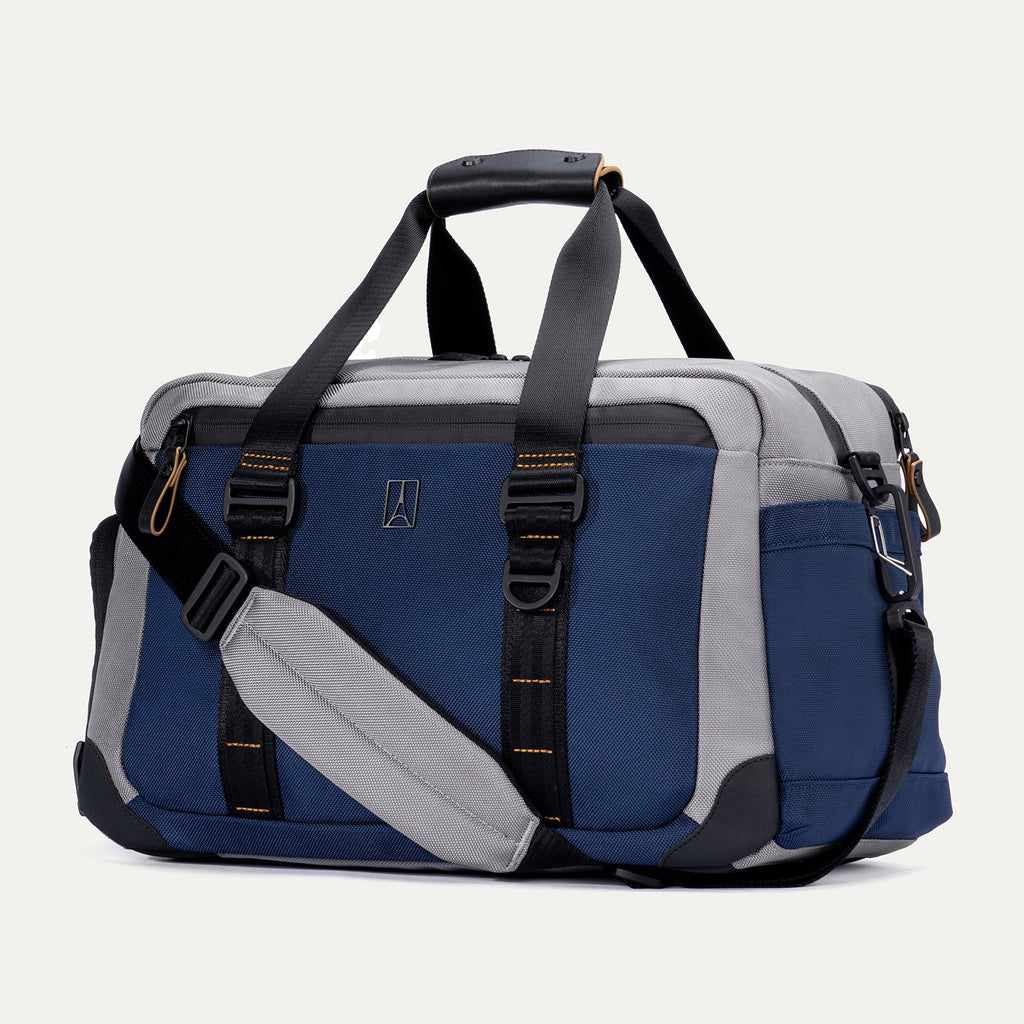 Travelpro Altitude Day-to-Day Duffel