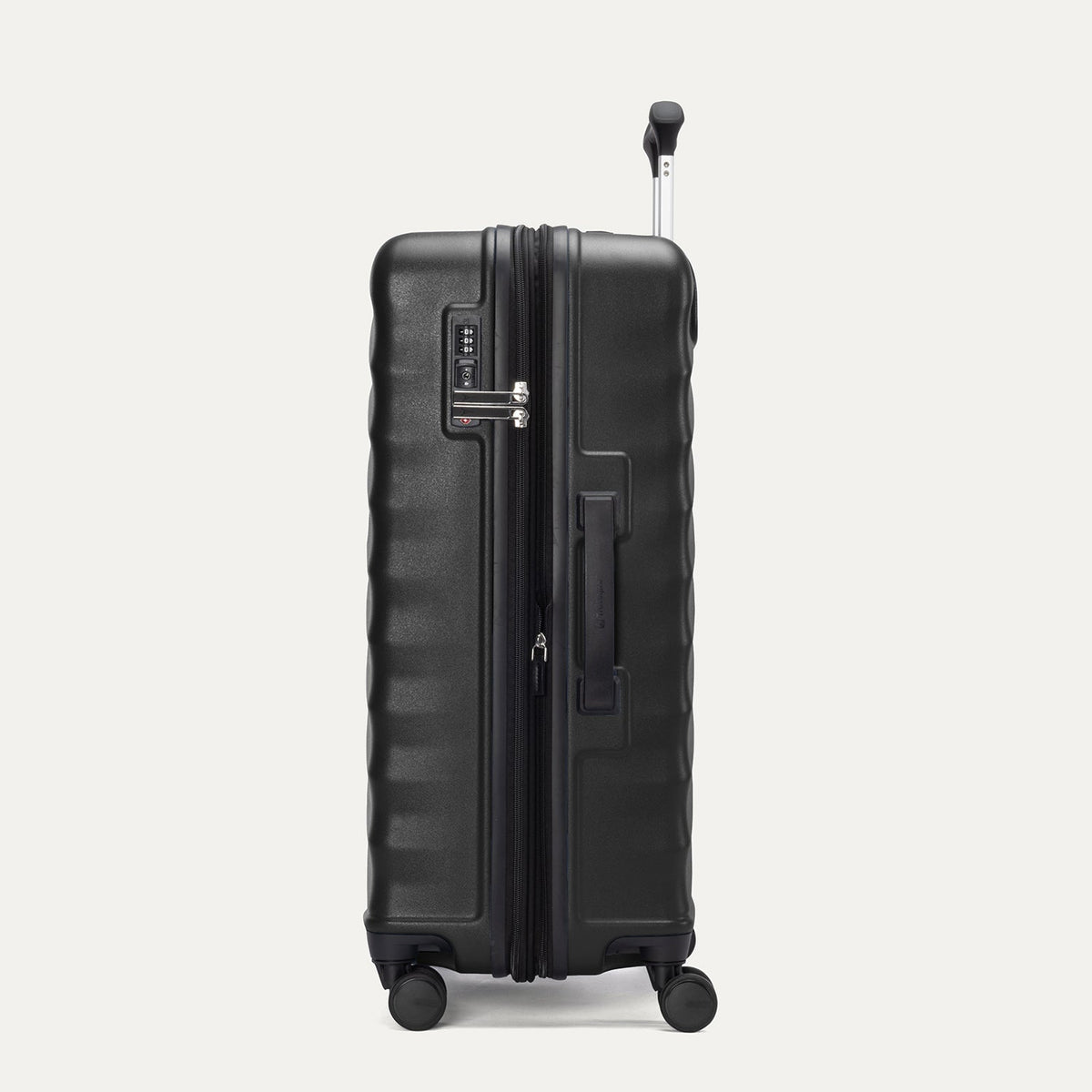 Travelpro Maxlite Air V2 Carry-On / Medium / Large Luggage Set